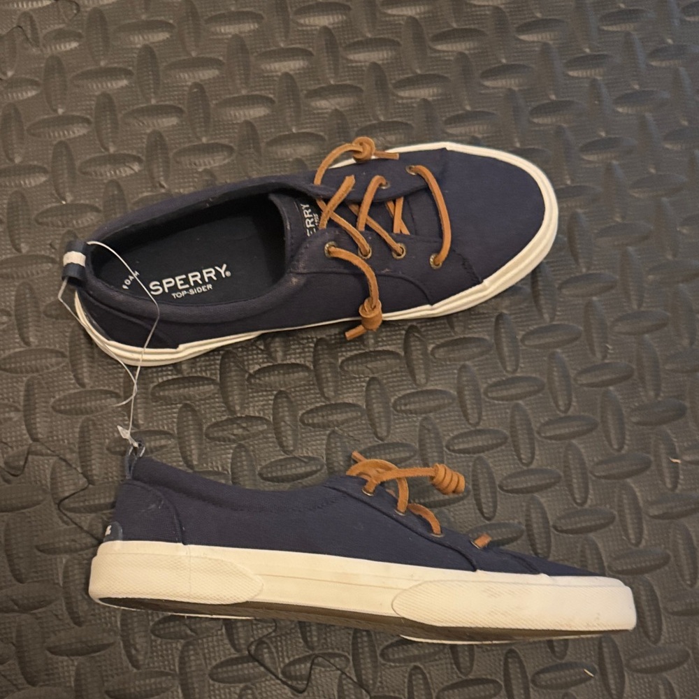 Sperry Women's Navy and Tan Sneakers - Picture 2 of 4